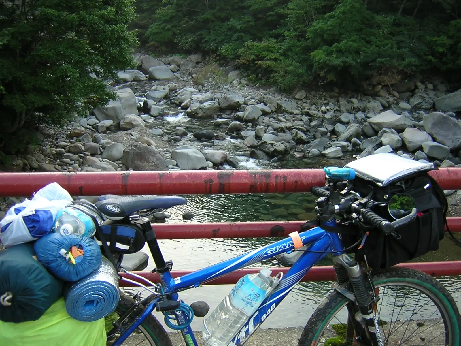 自分の自転車（GIANT XtC840）
