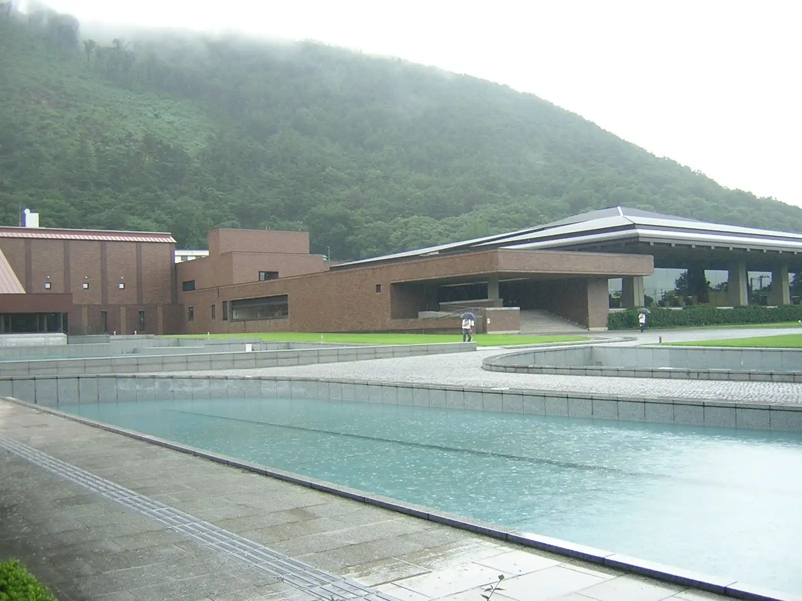 福島県立美術館