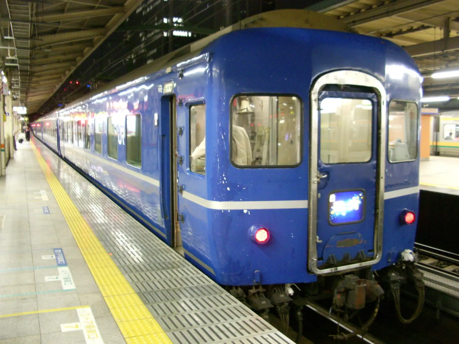 急行銀河 東京駅