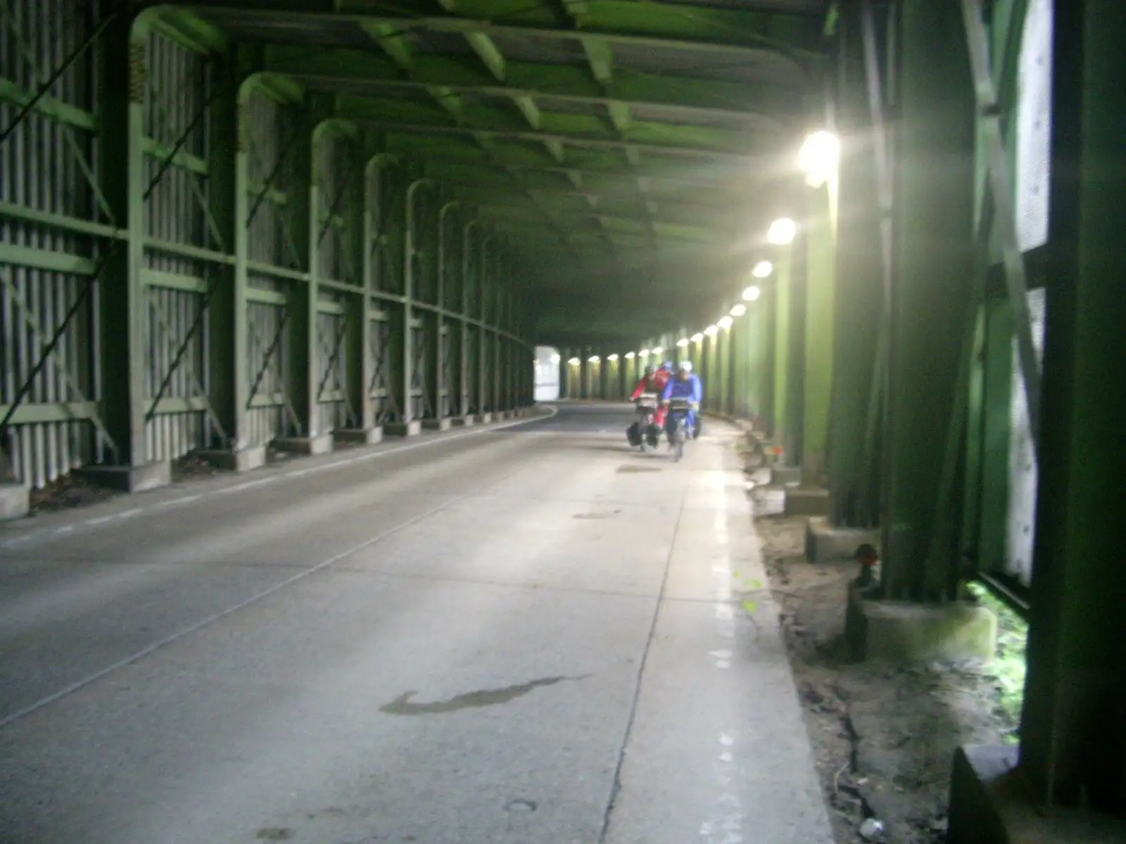 島根のどこかのロックシェード