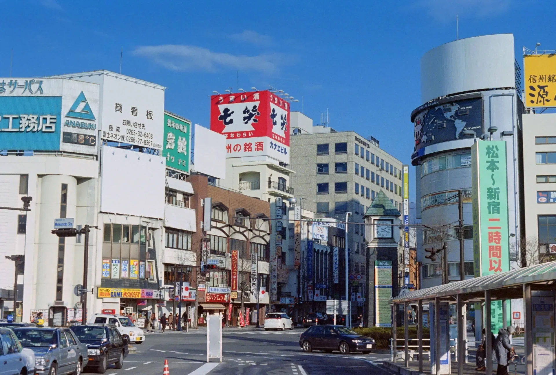 松本駅前