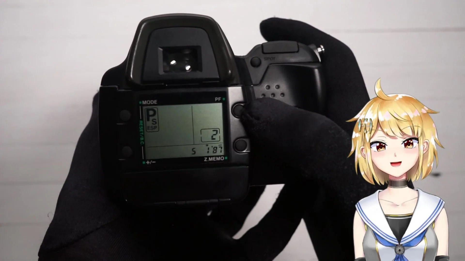 液晶右上のPFボタン