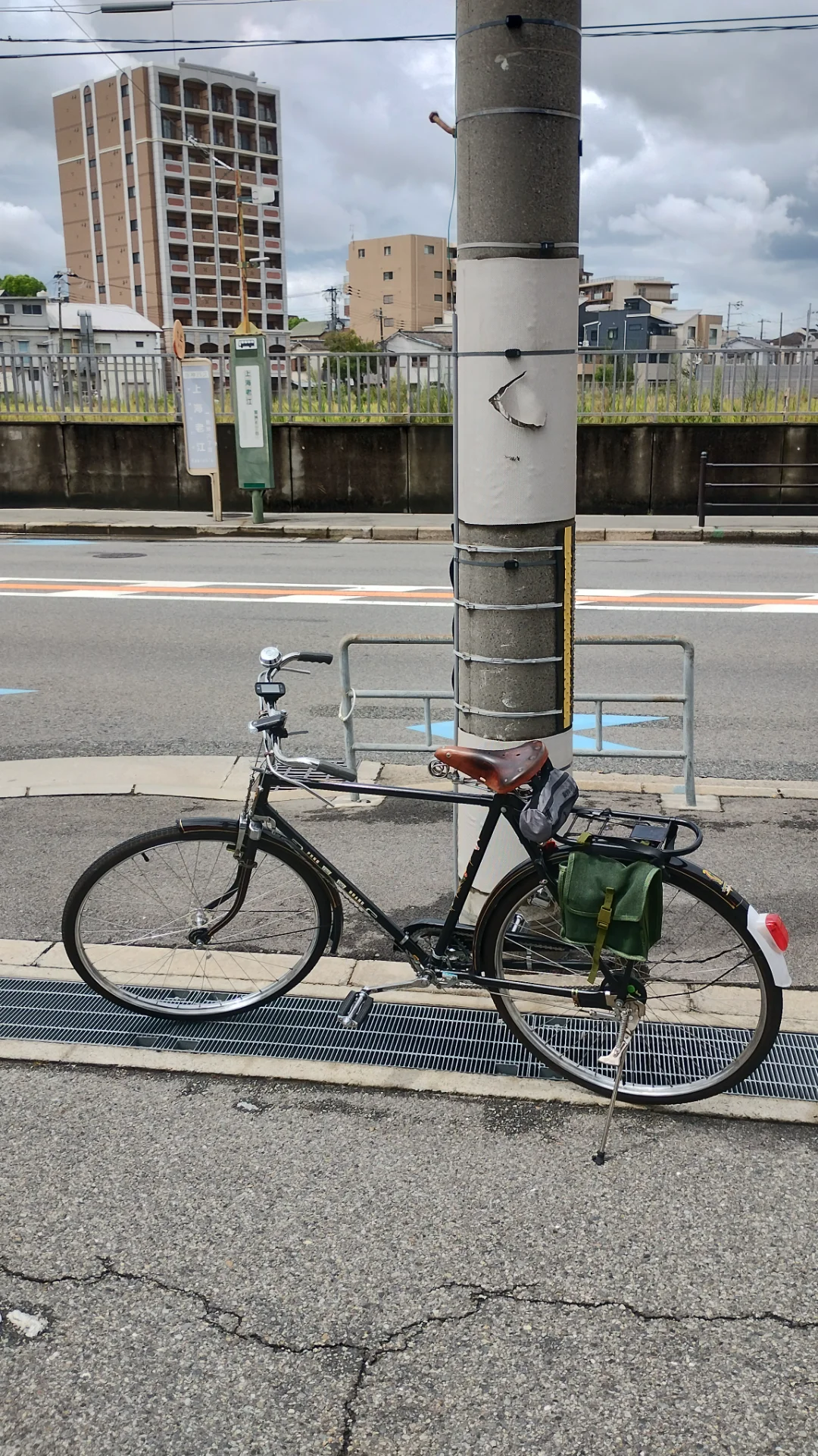 上海老江バス停