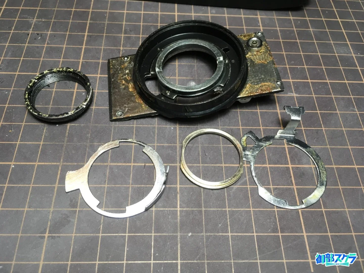 KOBICA 35 BC-1 シャッター基部