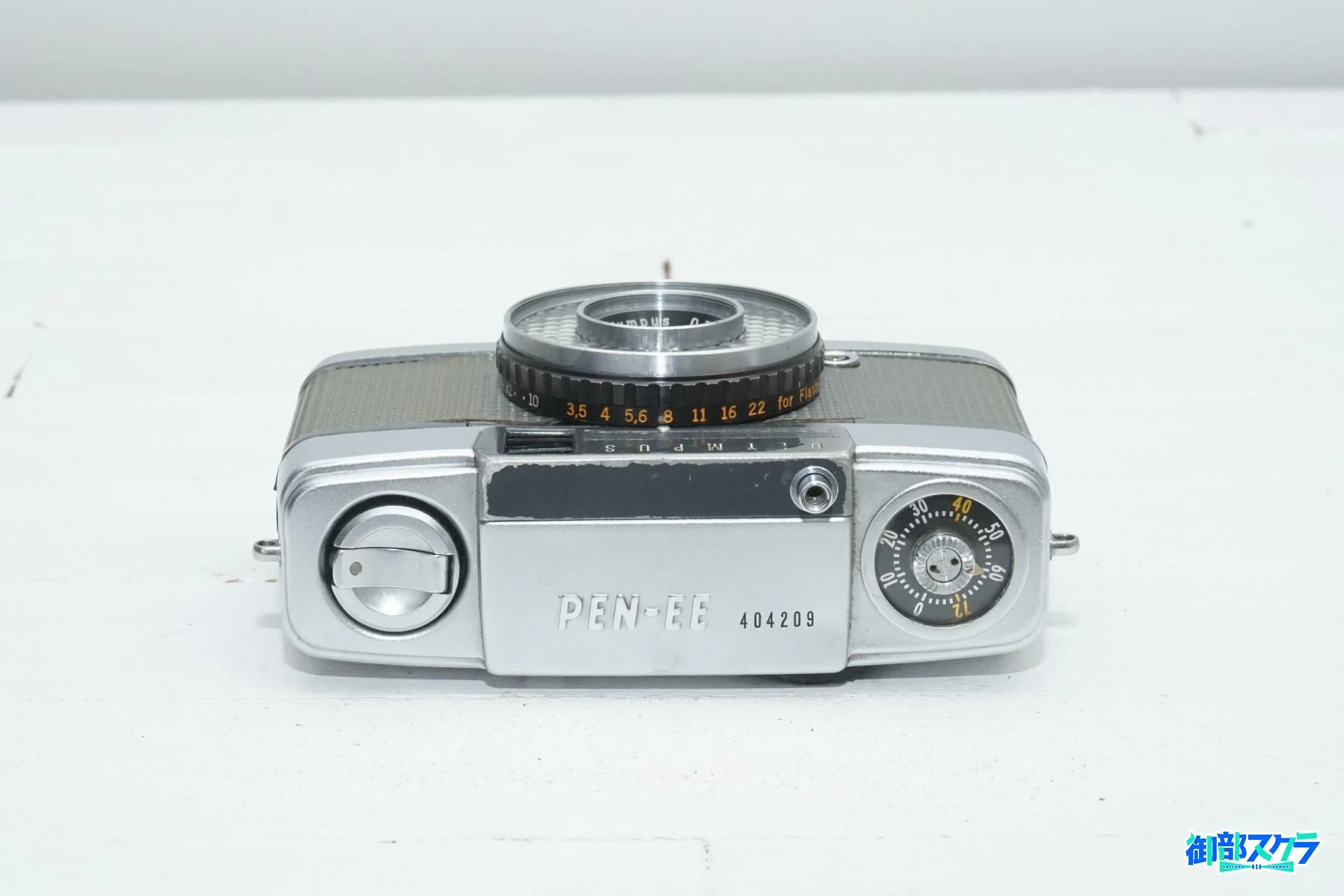 OLYMPUS PEN-EE