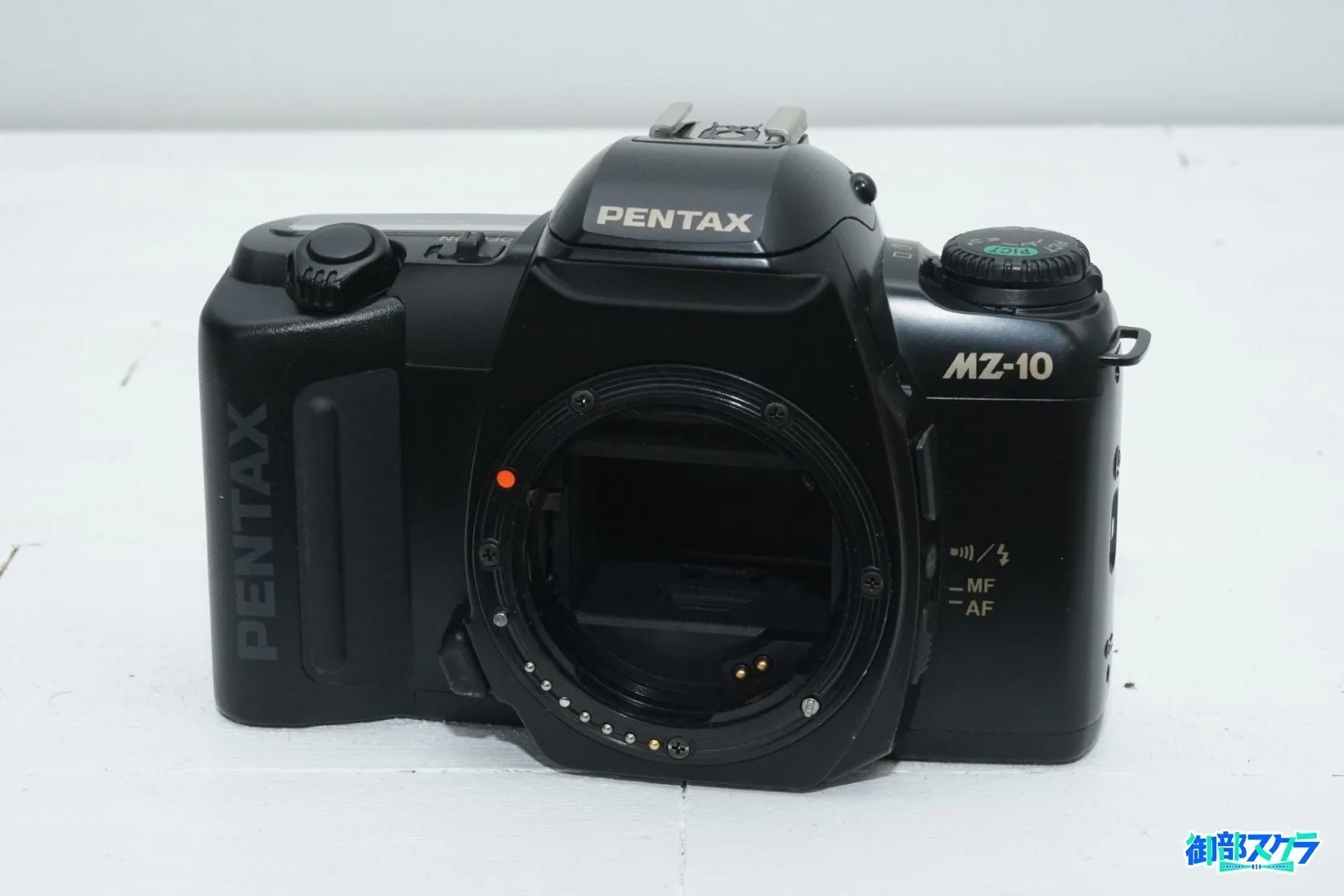 PENTAX MZ-10の外観写真（故障品）