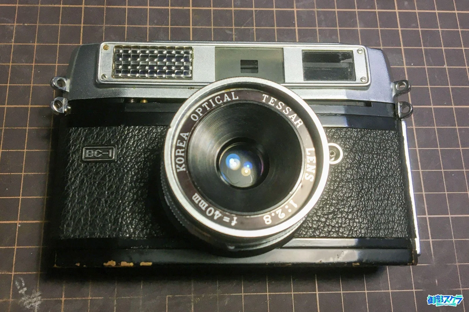 KOBICA 35 BC-1にRank Mamiya 4Bのトップカバーを被せたところ